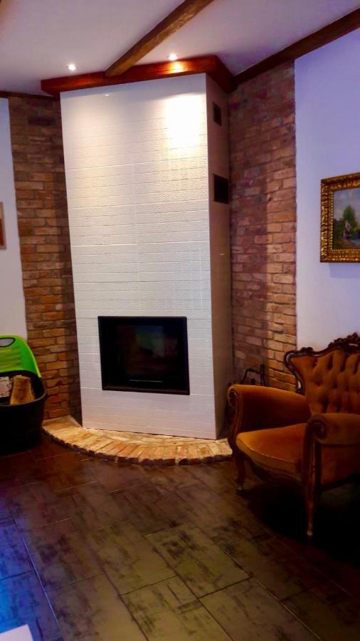 Ferienhaus Farmer โนเวอวาร์ปโน ภายนอก รูปภาพ